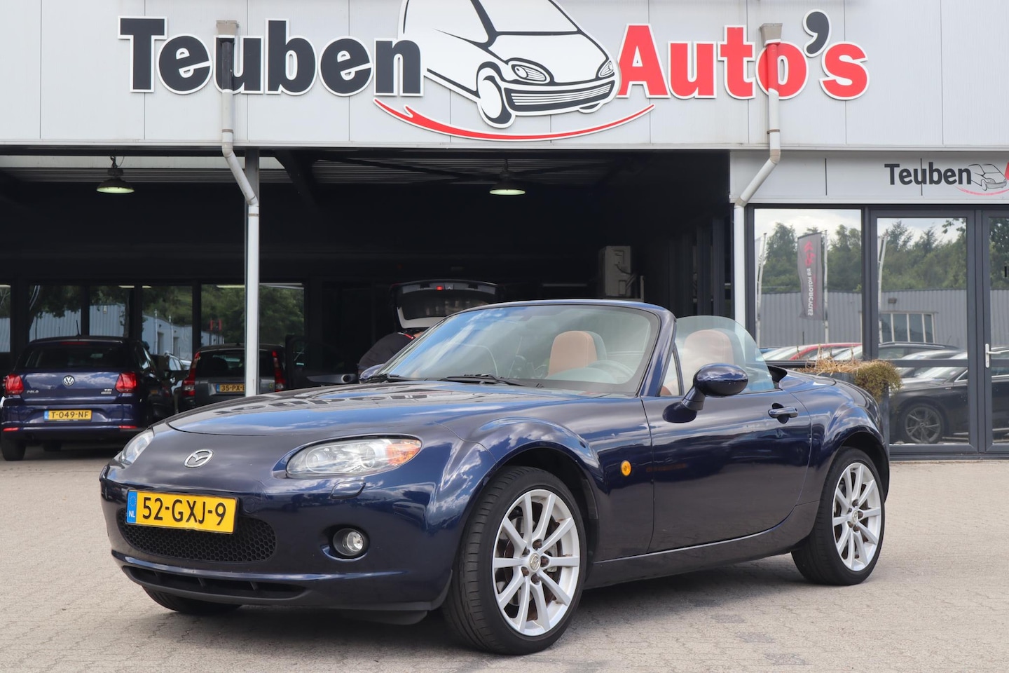 Mazda MX-5 Roadster Coupé - 2.0 S-VT Executive | Airco | Stoelverwarming | Leder | Volledige onderhoudshstorie! - AutoWereld.nl