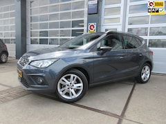 SEAT Arona - 1.0 TSI FR Business Intense / Trekhaak / Navi