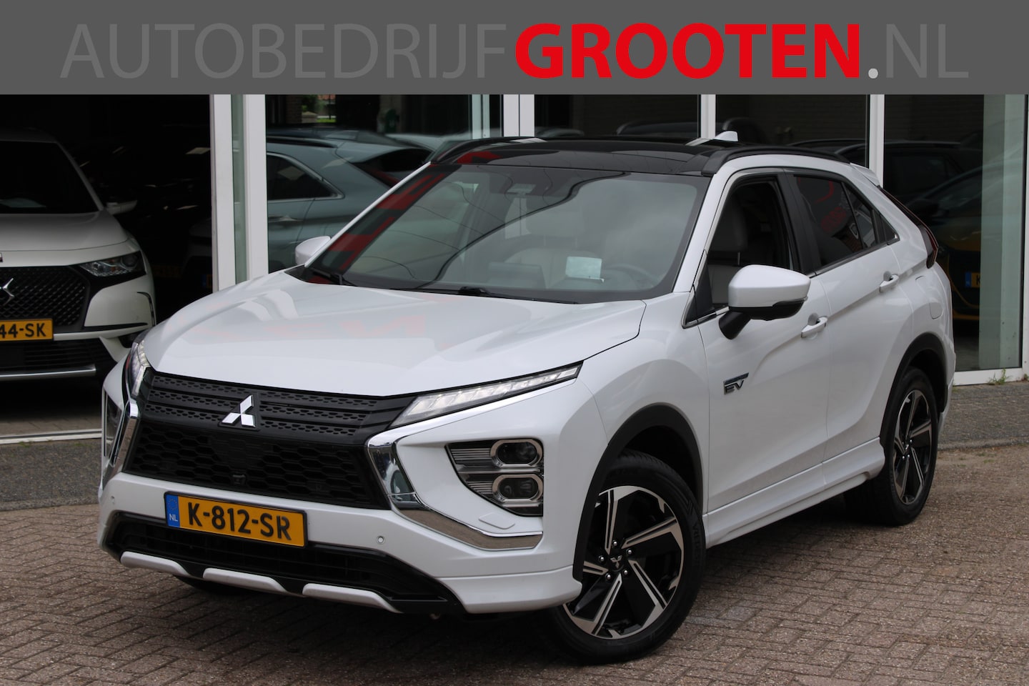 Mitsubishi Eclipse Cross - 2.4 PHEV Instyle PANORAMA - AutoWereld.nl