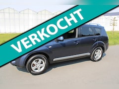 Mitsubishi Outlander - 2.4 Intense+ 4x4 7 Persoons