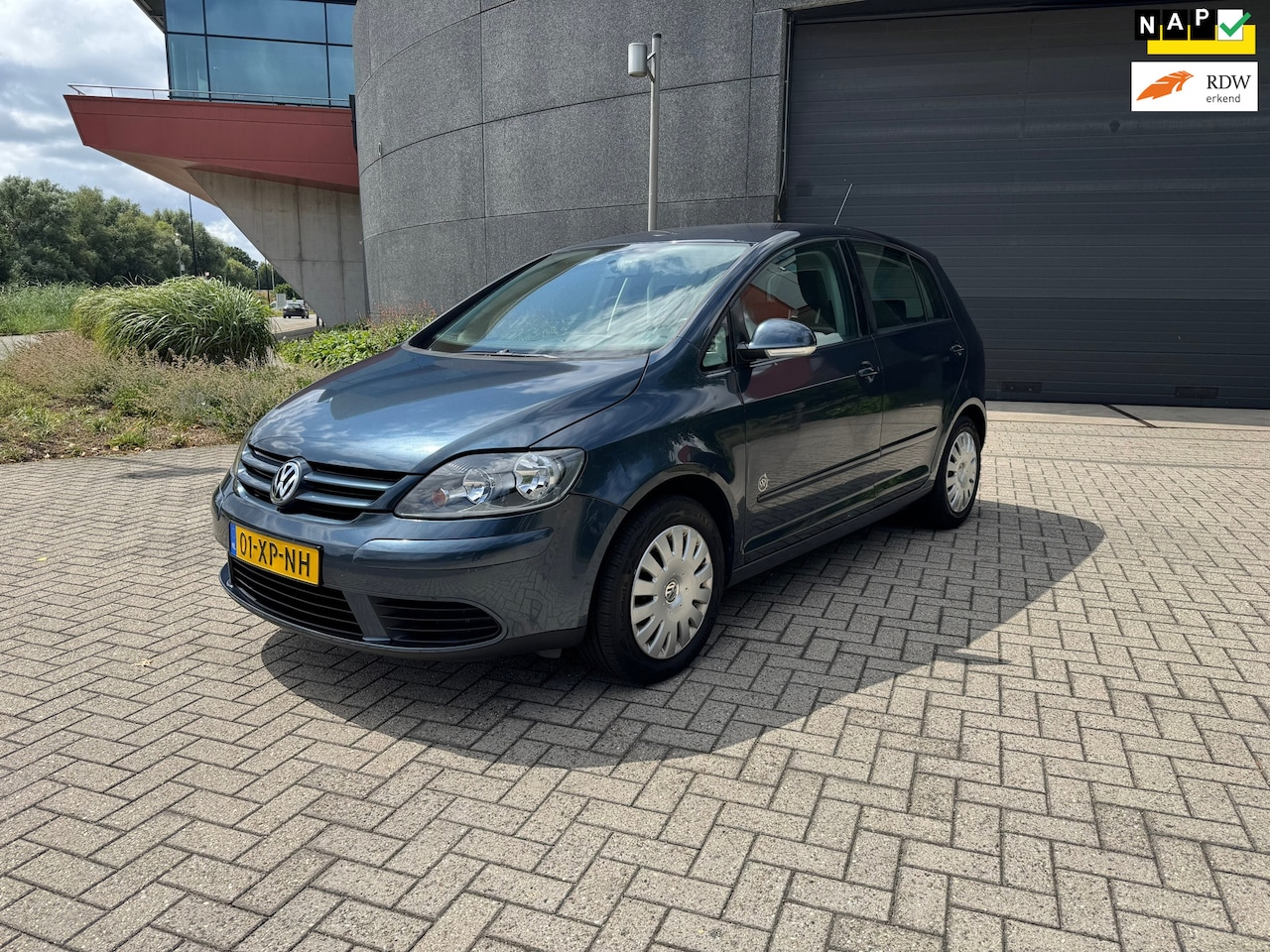 Volkswagen Golf Plus - 1.6 FSI Optive 3 1.6 FSI Optive 3 - AutoWereld.nl