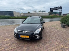 Hyundai i30 CW - 1.6i Dynamic