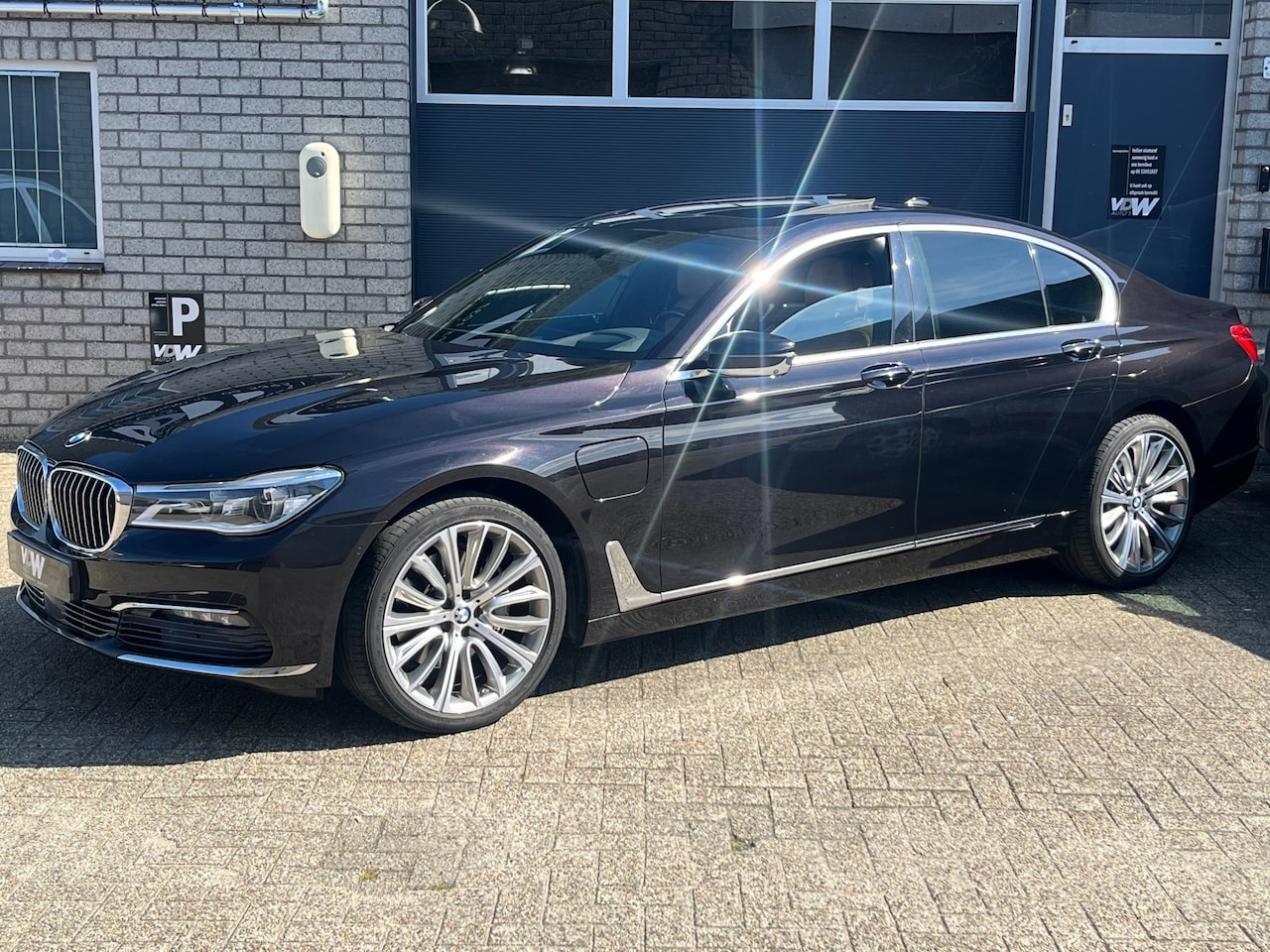 BMW 7-serie - 740e iPerformance High Executive L Voll optie NL auto - AutoWereld.nl