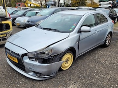 Mitsubishi Lancer - 1.6 Edition One | In Prijs Verlaagd | Schade | Leder | Clima | Trekhaak