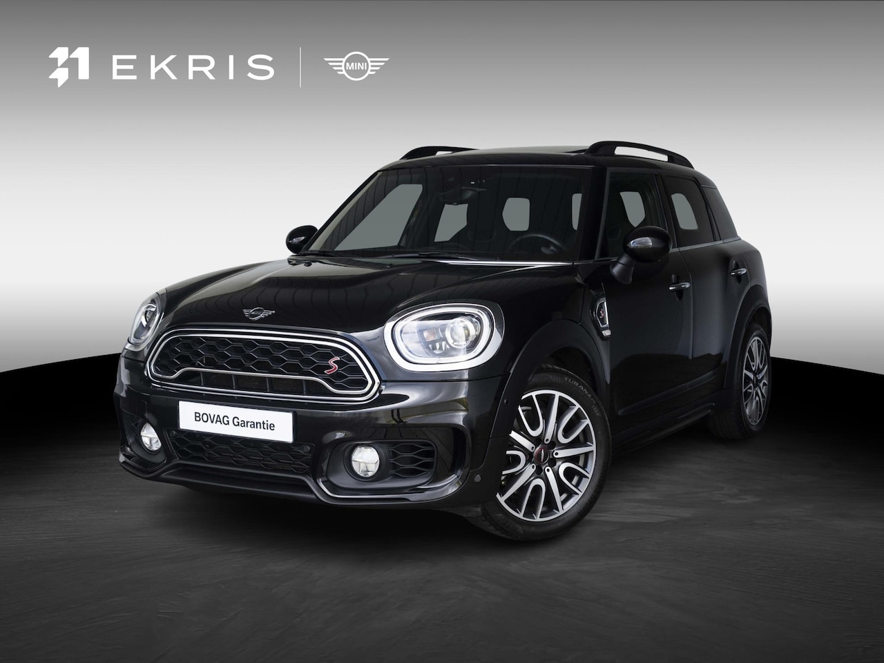 MINI Countryman - Cooper S JCW pakket | Panoramadak | Harman-Kardon - AutoWereld.nl