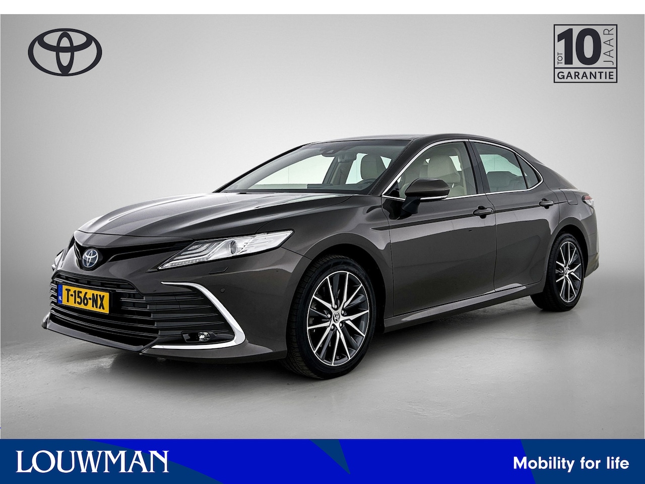 Toyota Camry - 2.5 Hybrid Executive | Leder | Apple CarPlay | Android Auto | - AutoWereld.nl