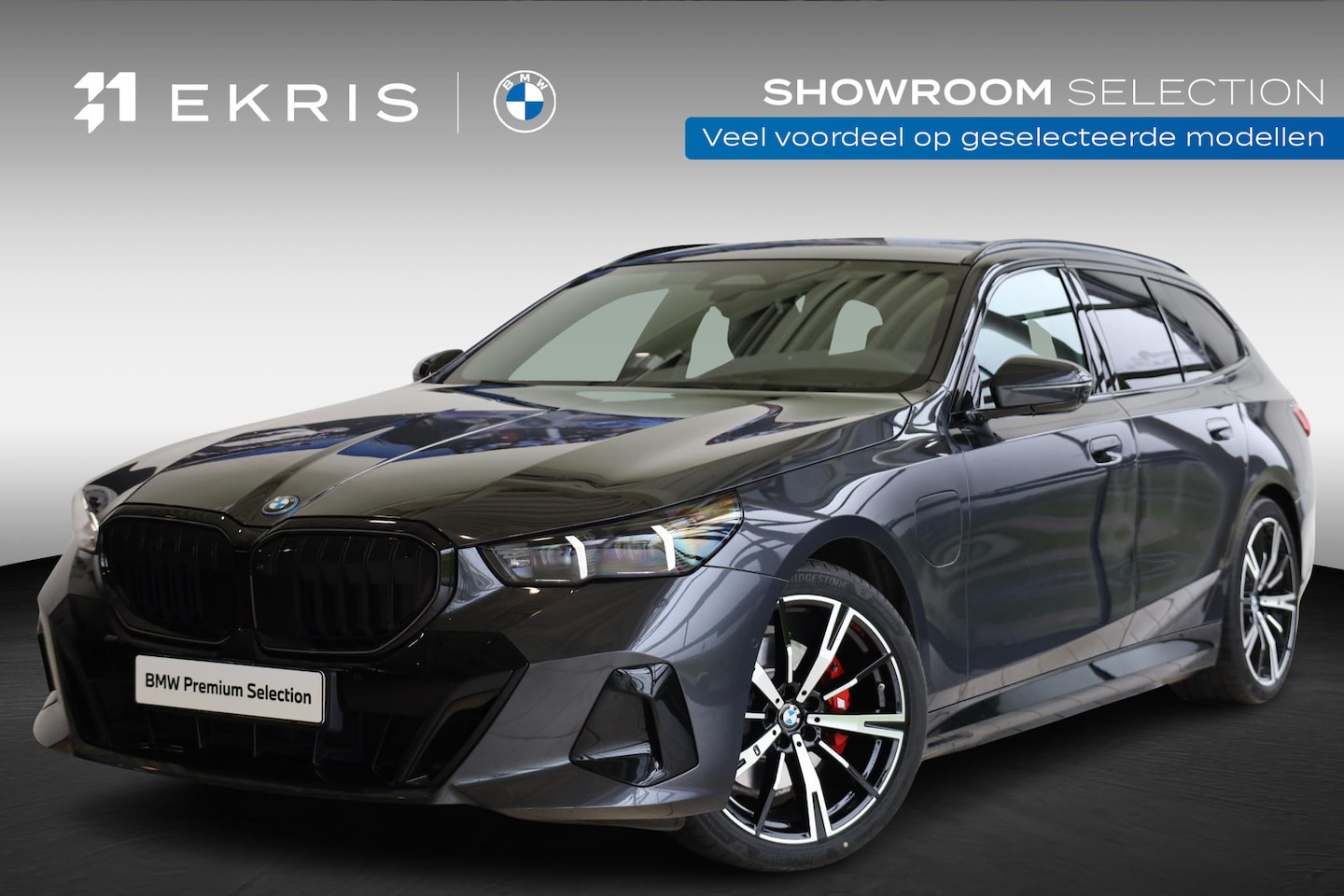 BMW 5-serie Touring - 530e M Sportpakket Pro | Panoramadak | Elektr. Trekhaak | Stuurwielverwarming - AutoWereld.nl