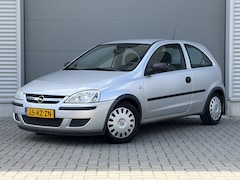 Opel Corsa - 1.2-16V Essentia | Airco | lage km stand | origineel NL | Keurige auto |