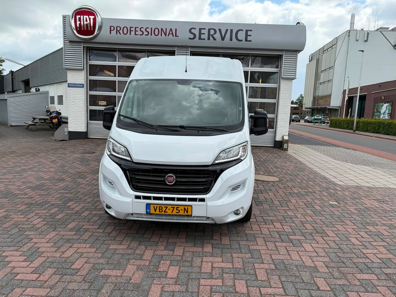 Fiat Ducato - 33 2.3 MultiJet L3H2 33 2.3 MultiJet L3H2 - AutoWereld.nl