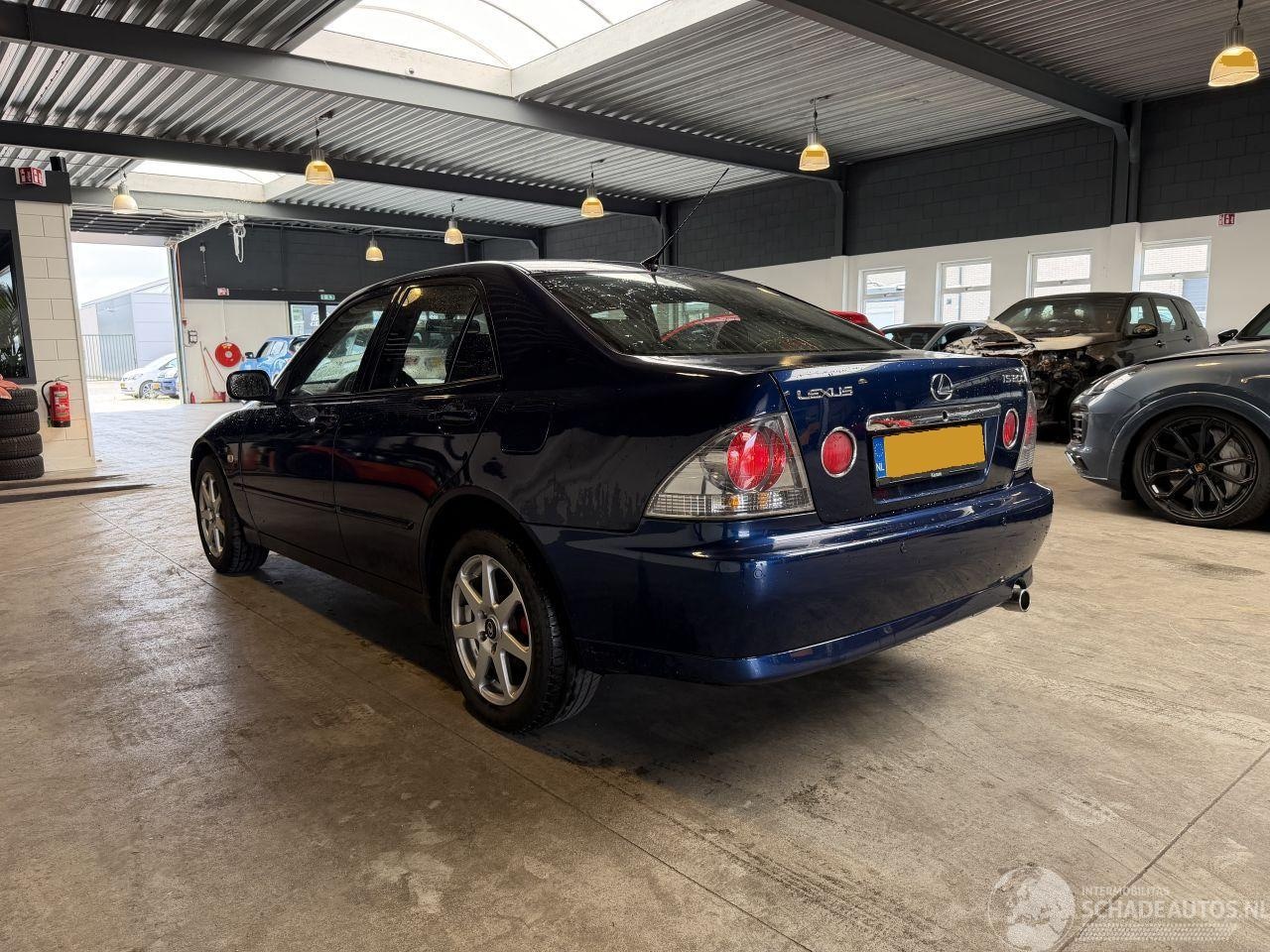Lexus IS - IS 200 Automaat