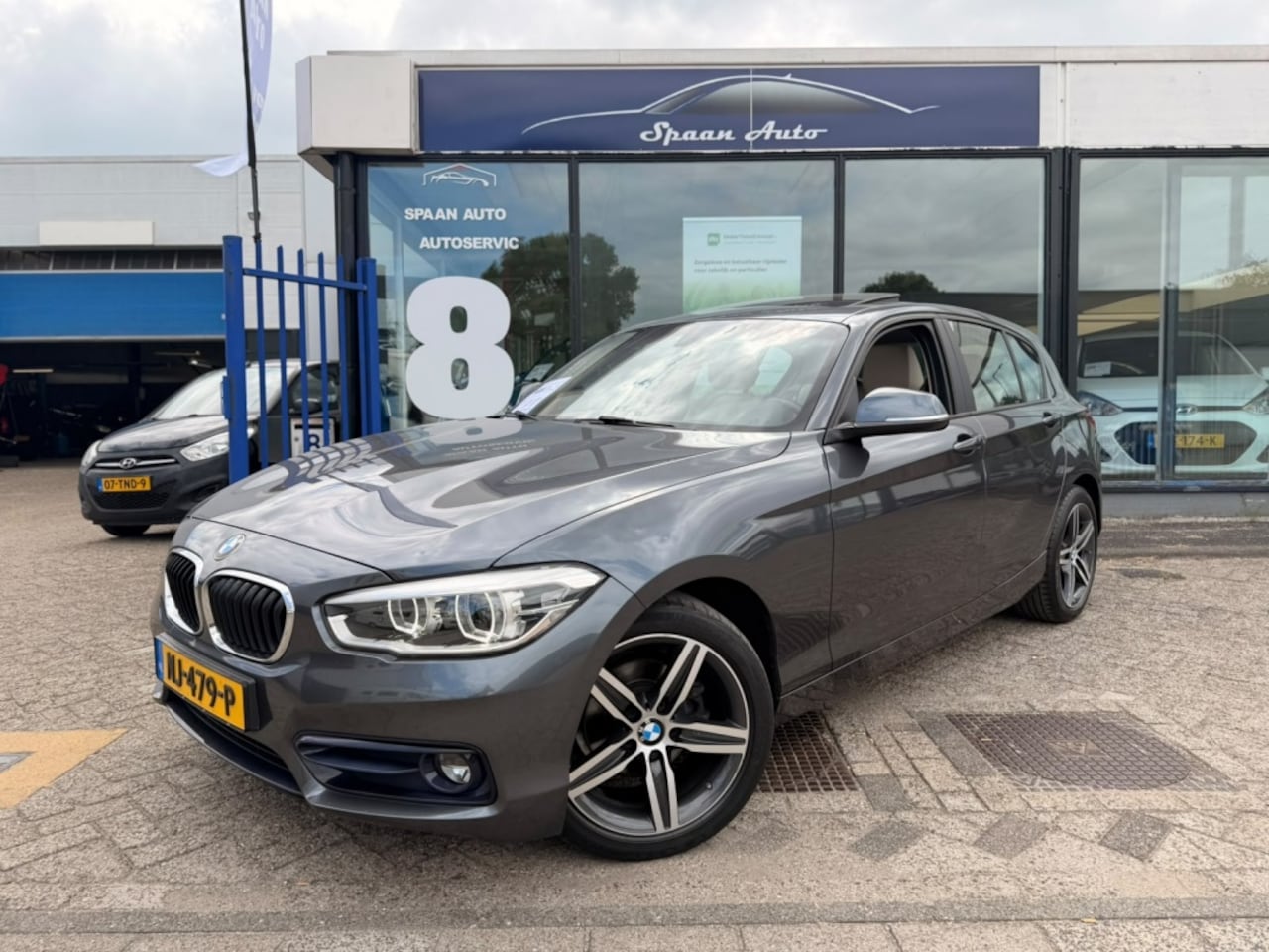 BMW 1-serie - 118i Centennial High Executive | Automaat | Pano | Leer | carplay - AutoWereld.nl