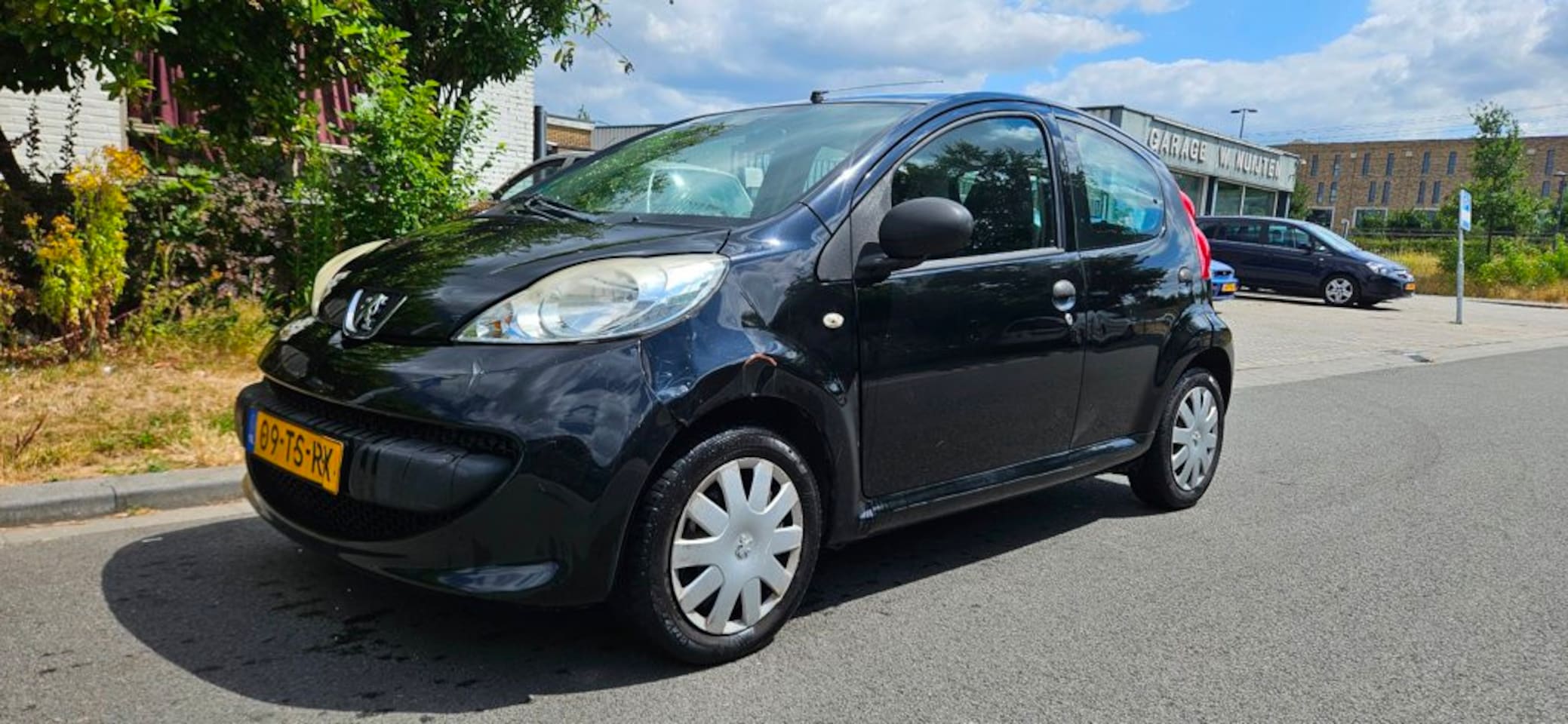 Peugeot 107 - 1.0-12V XR ..IN GERUILD... - AutoWereld.nl