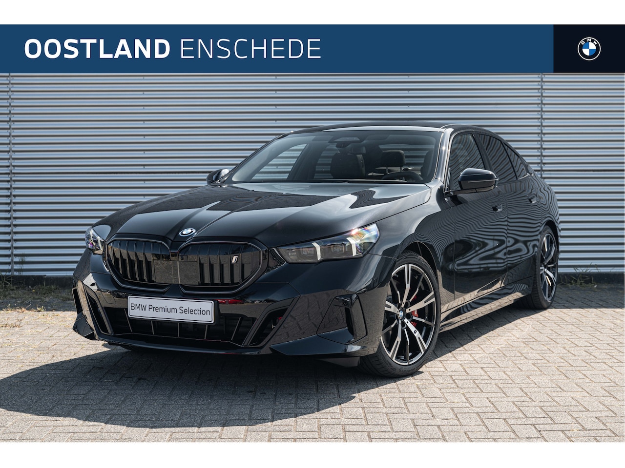 BMW i5 - eDrive40 M Sport / Panoramadak / Trekhaak / Parking Assistant Plus / Stoelventilatie / Ada - AutoWereld.nl