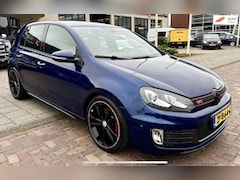 Volkswagen Golf - 2.0 GTI