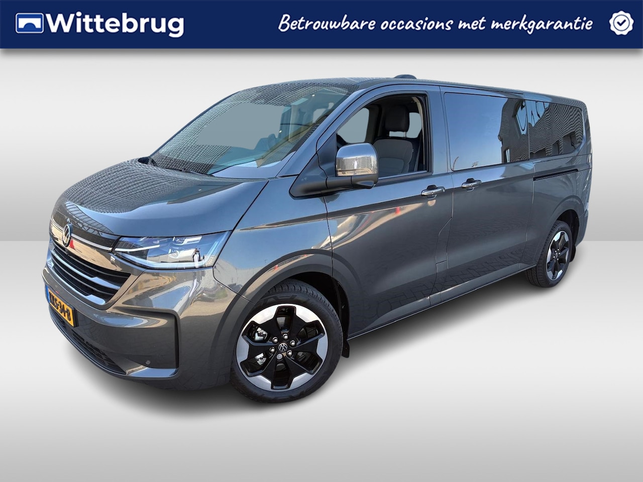 Volkswagen Transporter Caravelle - 2.5 L2H1 eHybrid Style 2.5 L2H1 eHybrid Style - AutoWereld.nl