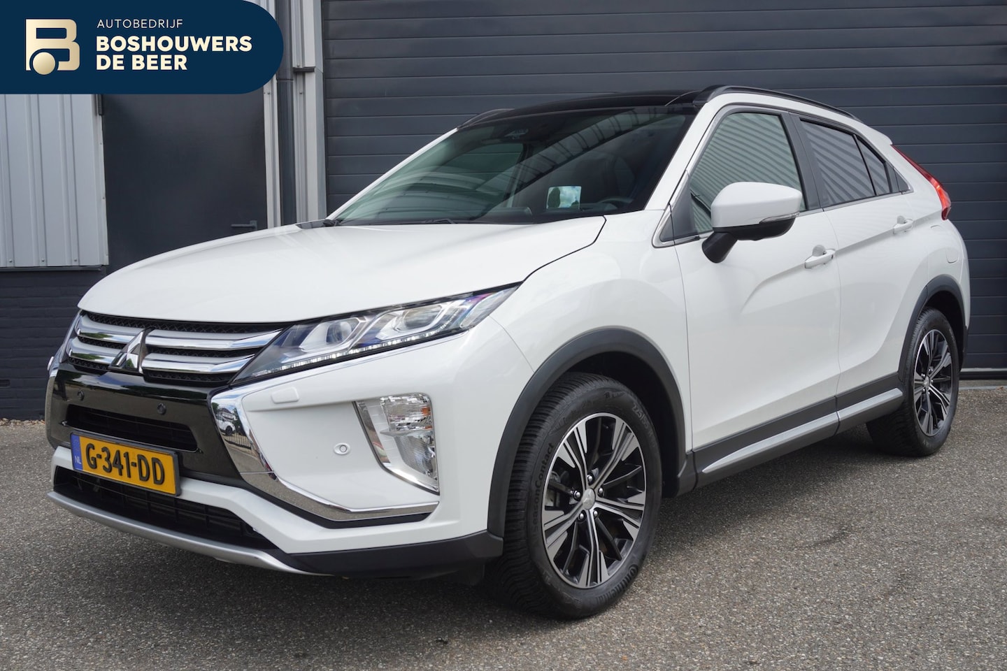 Mitsubishi Eclipse Cross - 1.5 DI-T Instyle| Leder| Panoramadak | Trekhaak |Navigatie | Camera | NAP | Stoel/Stuurver - AutoWereld.nl