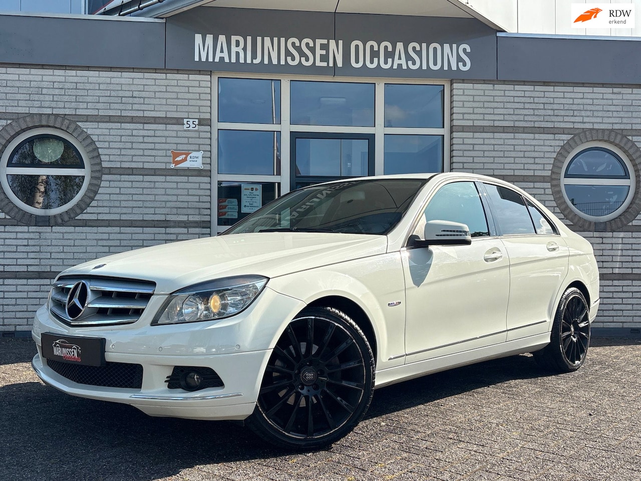 Mercedes-Benz C-klasse - 180 CGI BlueEFF Avantgarde |Cruise|Stoelvw| - AutoWereld.nl