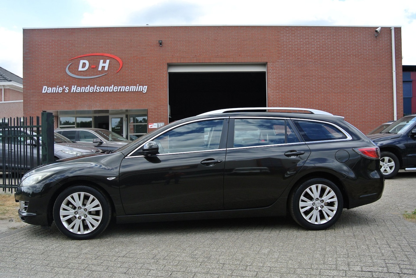 Mazda 6 Sportbreak - 1.8 Touring airco inruil mogelijk nap - AutoWereld.nl