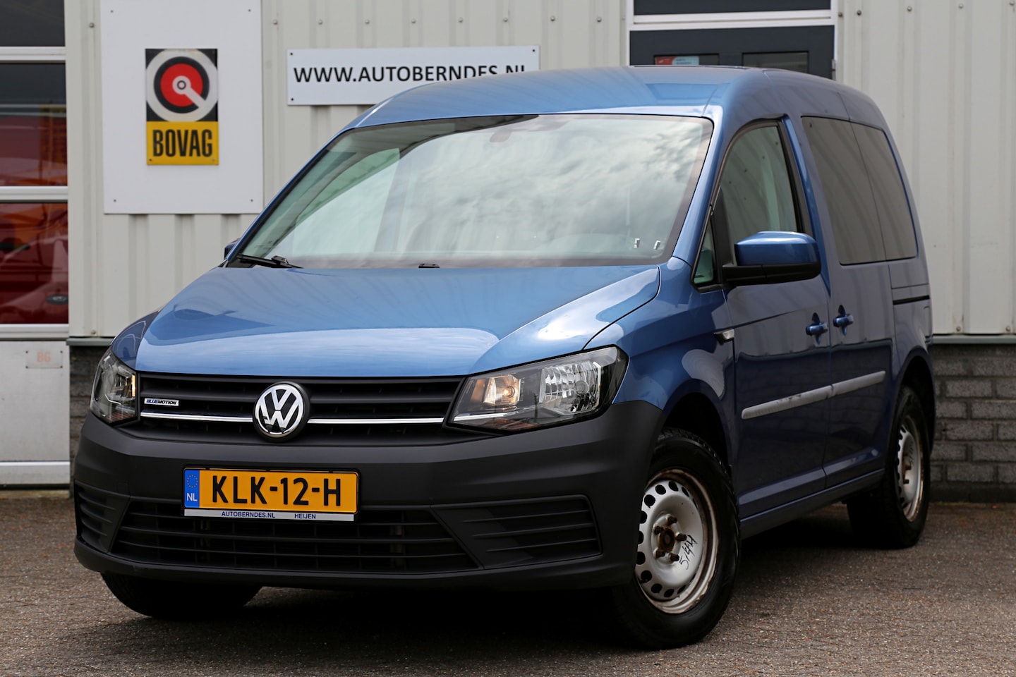 Volkswagen Caddy - 1.4 TGI Trendline 5 Persoons Automaat*Perfect VW Onderh.*Trekhaak/2x zijschuifdeur/Leder/S - AutoWereld.nl
