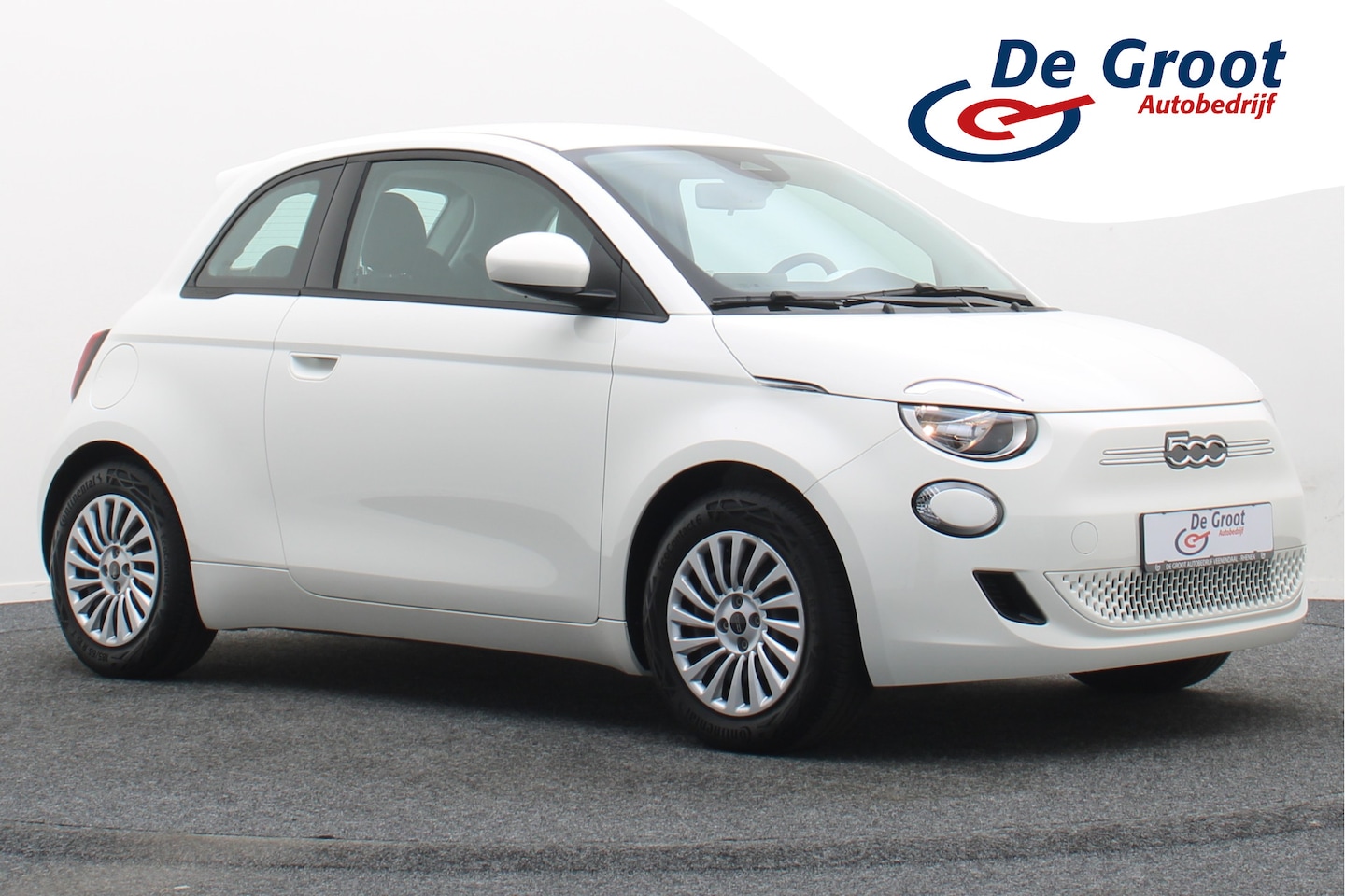 Fiat 500e - Icon 42 kWh Virtual Cockpit, Cruise, Apple Carplay, Lane Assist, Climate, DAB, LED, 16'' - AutoWereld.nl