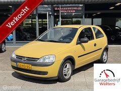 Opel Corsa - 1.2-16V nw apk nieuwe banden