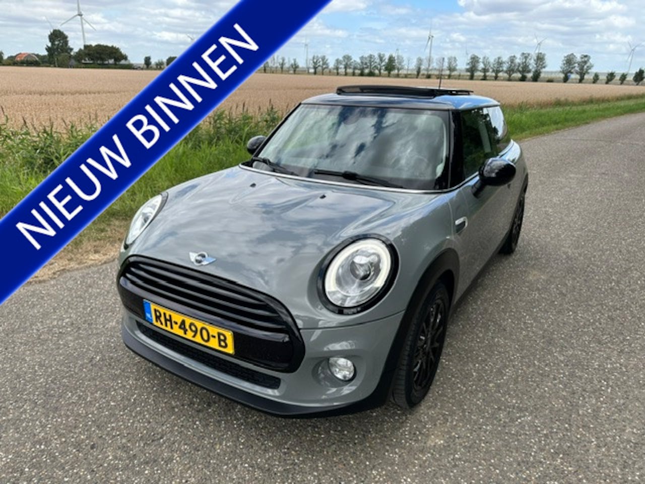 MINI 3-Deurs - 1.5 Cooper Pepper SB Panoramadak Keyless Enz - AutoWereld.nl
