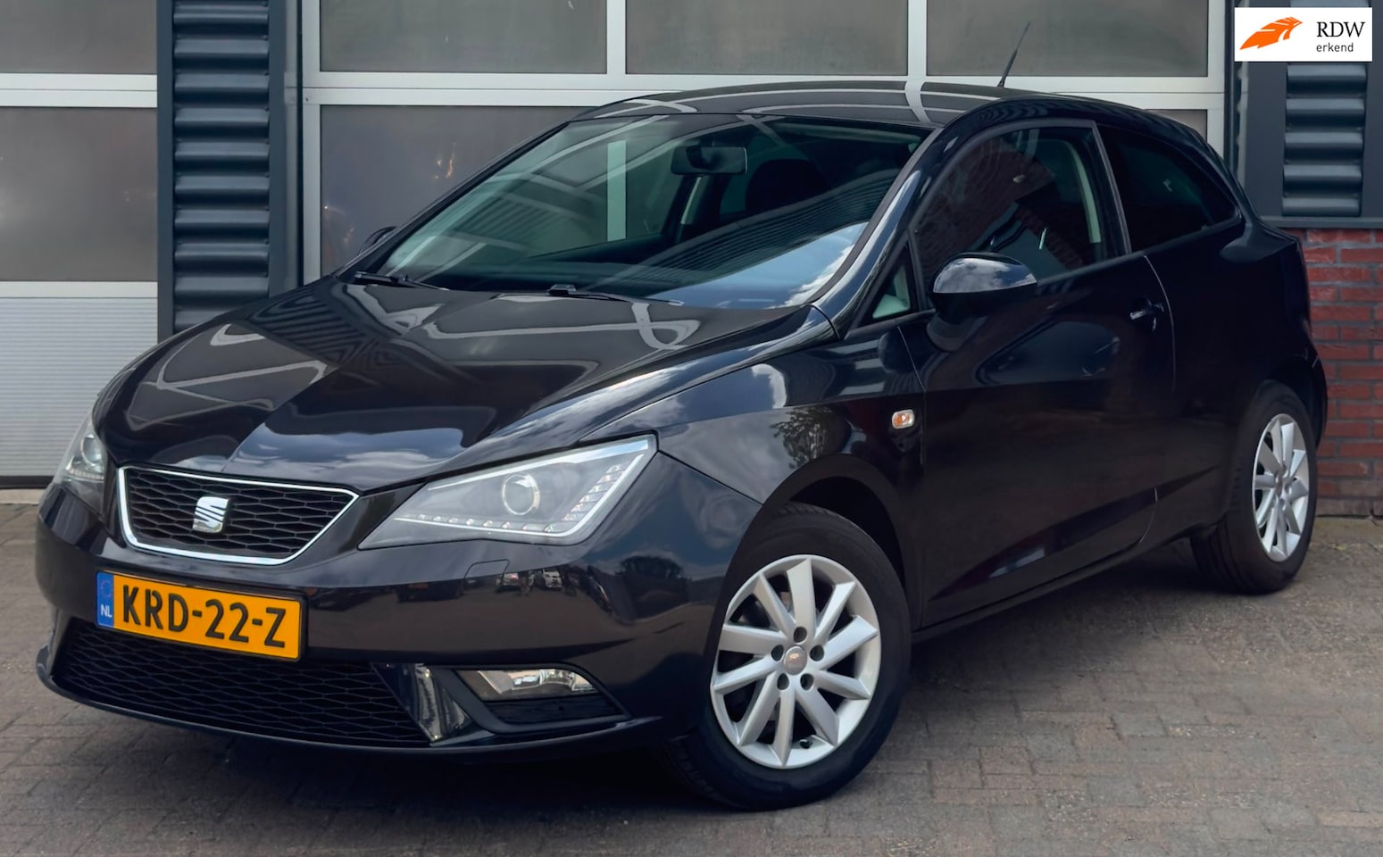 SEAT Ibiza SC - SC 1.4 COPA Plus | Climate Control | Cruise Control | Stoelverwarming | 3-deurs | APK t/m - AutoWereld.nl
