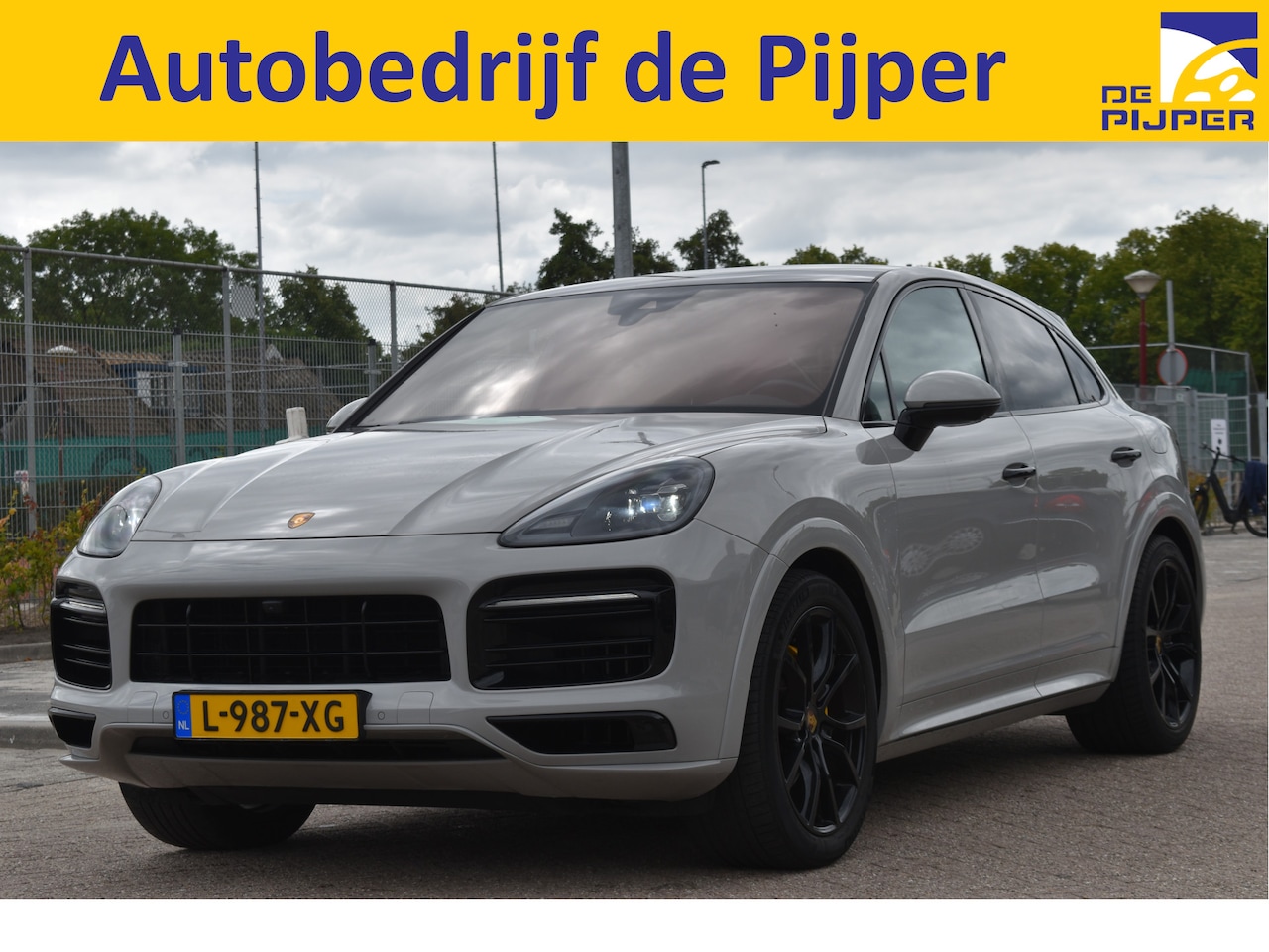 Porsche Cayenne Coupé - 3.0 E-Hybrid 462 pk Chrono | NL-Auto | Luchtvering | Pano |Standkachel | 360 gr.camera | F - AutoWereld.nl