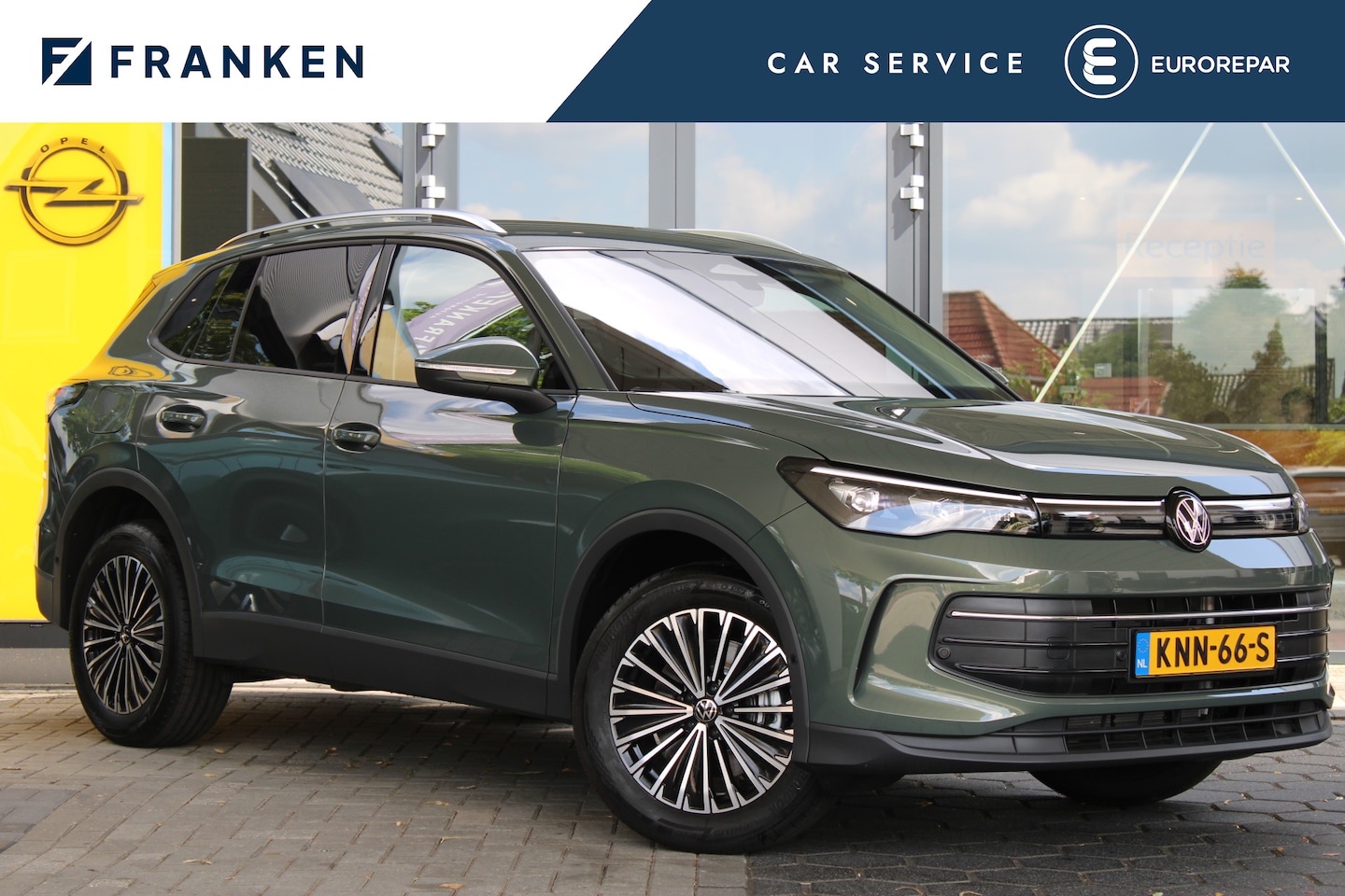 Volkswagen Tiguan - 1.5 eHybrid 204pk Life NIEUW | Camera | Adaptieve Cruise | Elektrische kofferklep - AutoWereld.nl
