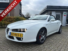 Alfa Romeo Spider - 2.2 JTS 136KW NIEUWSTAAT