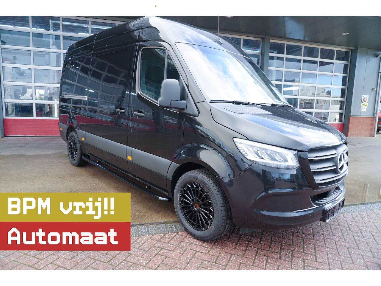 Mercedes-Benz Sprinter - 319 CDI 191PK L2 Pro Automaat trekhaak 3.500KG Nr. V063 | Climate | Cruise | Apple CP- And - AutoWereld.nl