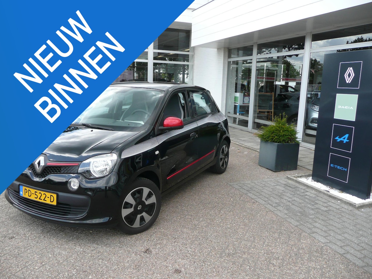Renault Twingo - 1.0 SCe 70PK 5DRS. Collection AIRCO/ CRUISE CONTROLE/ PACK ROUGE/ ETC... 1e EIGENAAR! RIJK - AutoWereld.nl