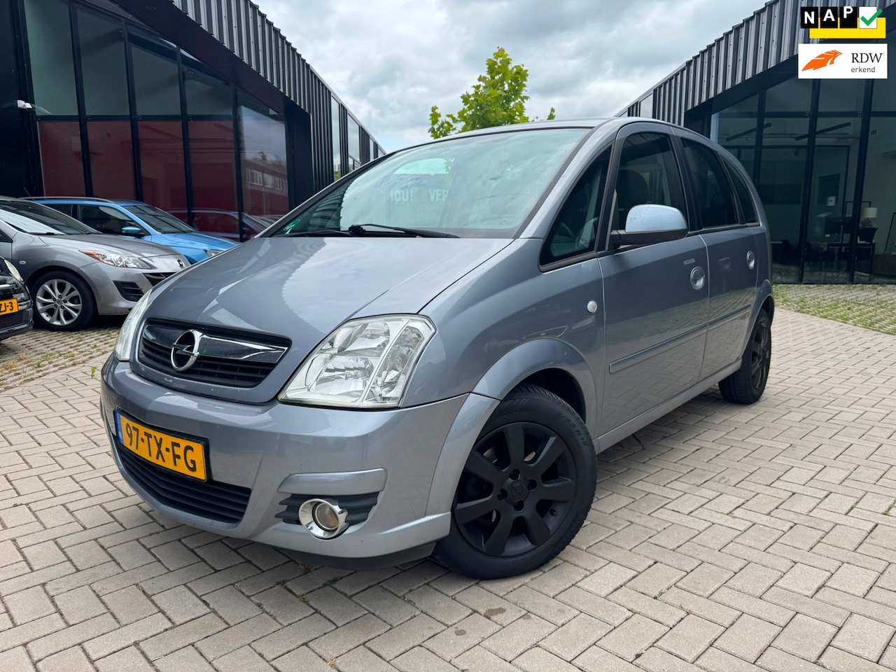 Opel Meriva - 1.4-16V Cosmo Airco Trekhaak Nwe APK NL Auto NAP - AutoWereld.nl