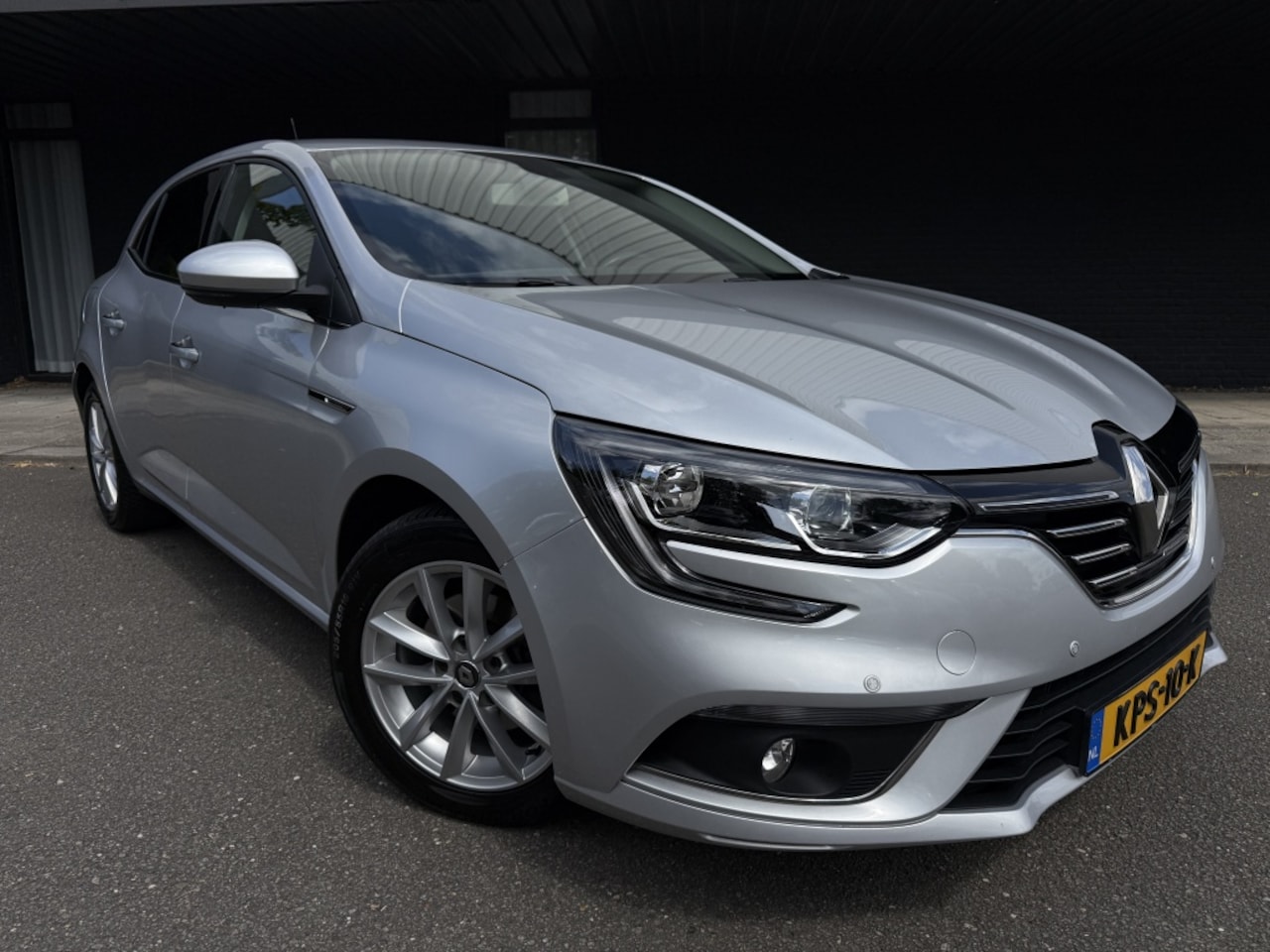 Renault Mégane - 1.3 TCe Intens 1.3 TCe Intens - AutoWereld.nl