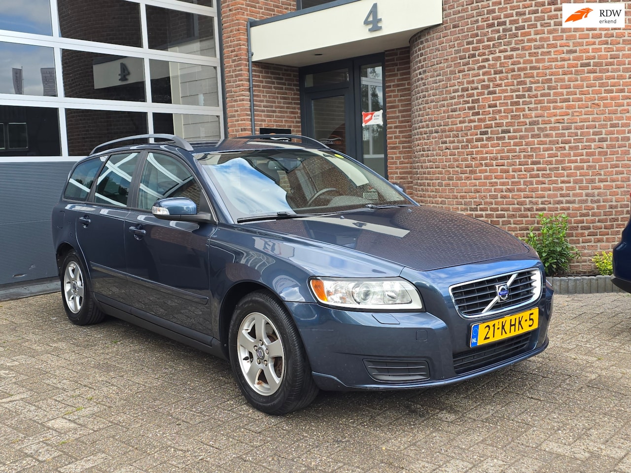 Volvo V50 - 1.8F Edition II Airco |Trekhaak |APK Nieuw - AutoWereld.nl