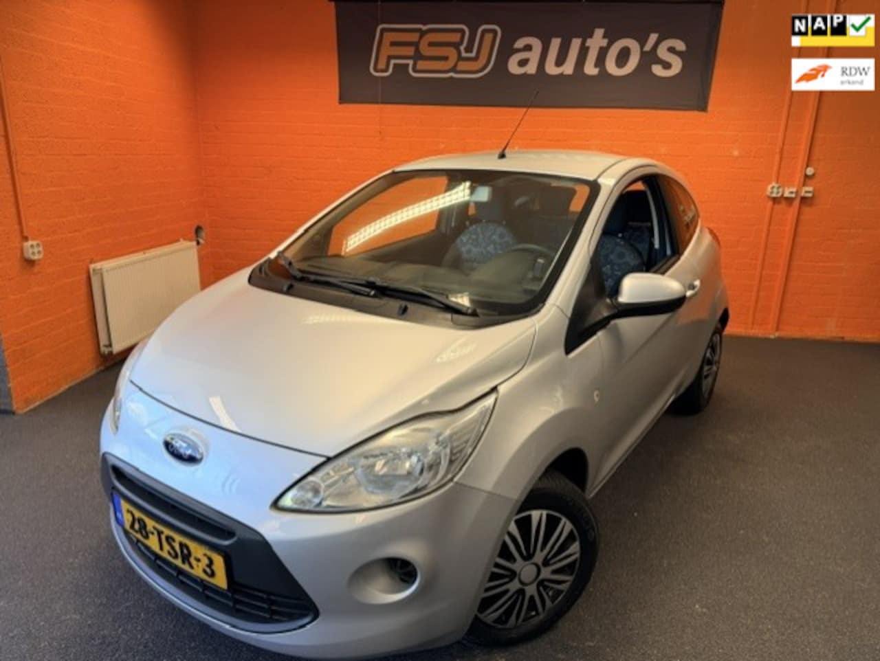 Ford Ka - 1.2 / START & STOP / COOL & SOUND / AIRCO!! - AutoWereld.nl