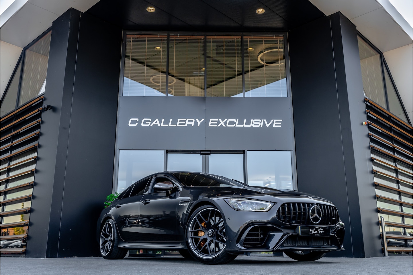 Mercedes-Benz AMG GT 4-Door Coupe - AMG GT63 S 4MATIC+ Premium Plus - Origineel NL | Panorama | Burmester | Stoelkoeling & Mas - AutoWereld.nl