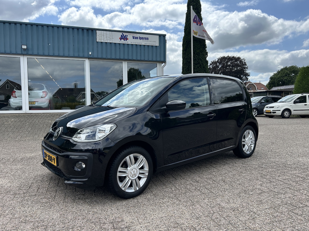 Volkswagen Up! - 1.0 BMT high up! 1.0 BMT high up! - AutoWereld.nl