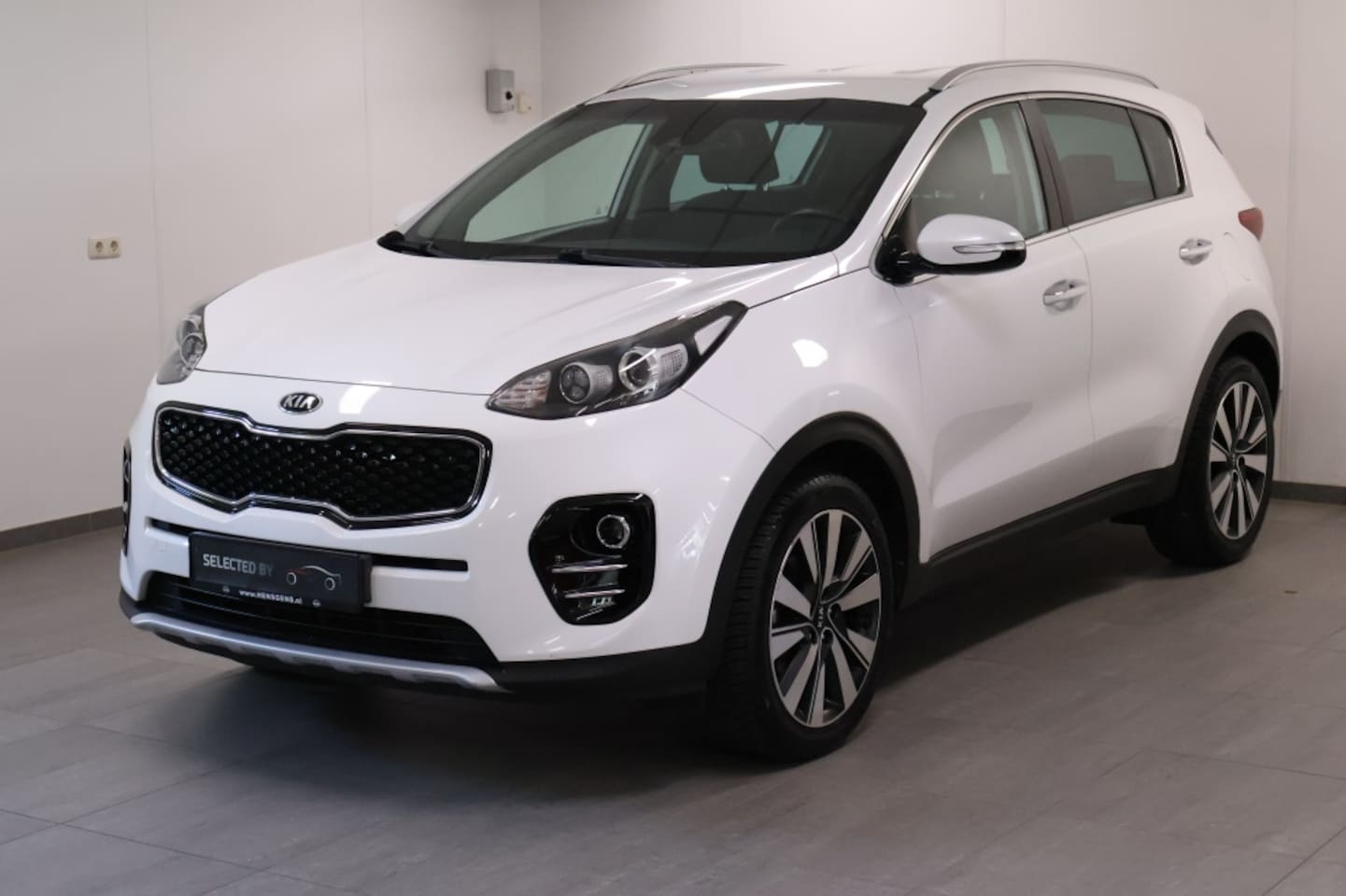 Kia Sportage - 1.6 GDI DynamicLine | All season banden - AutoWereld.nl