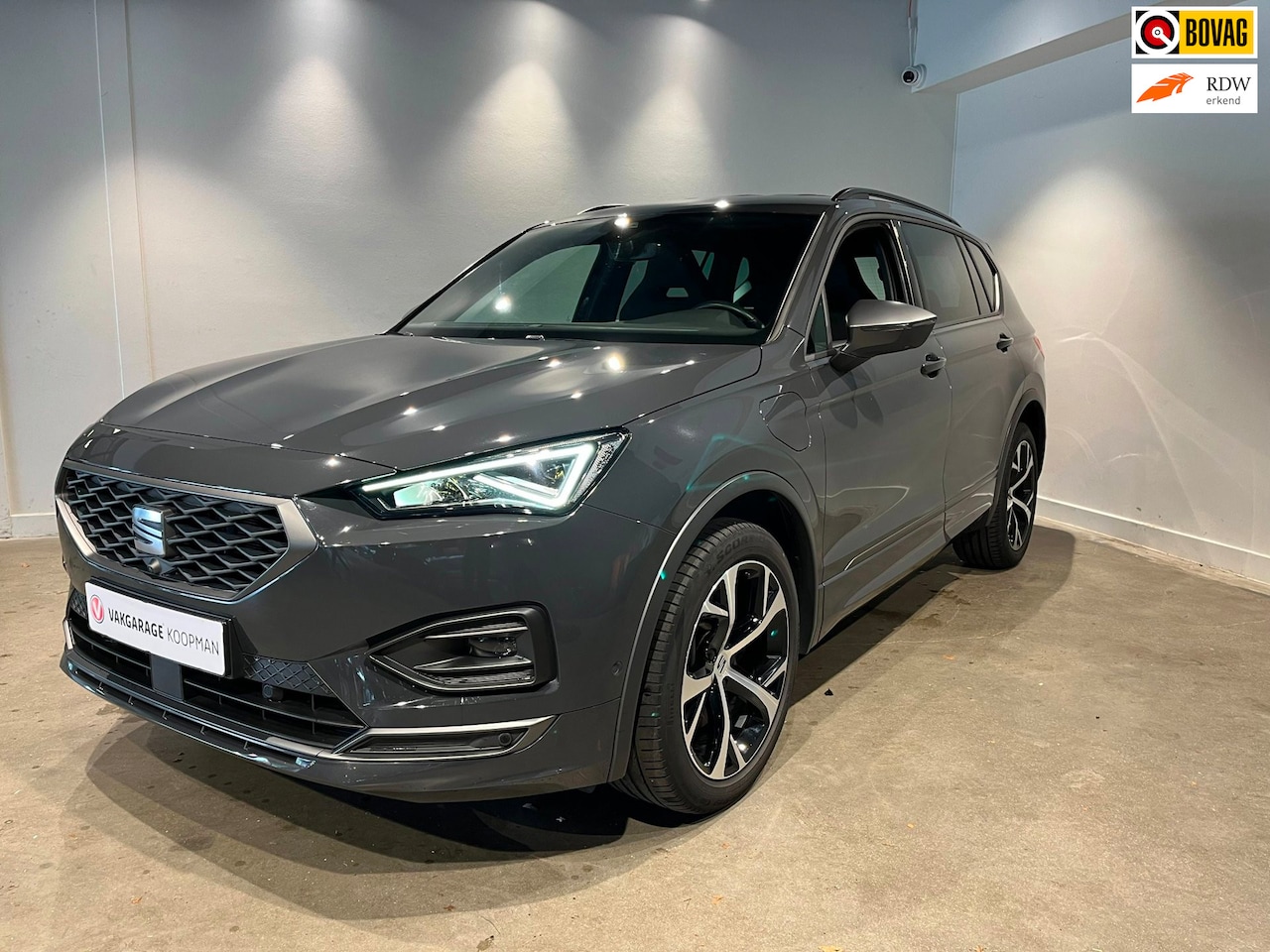 SEAT Tarraco - 1.4 TSI e-Hybrid PHEV FR Intense Memory|ACC|360|Carplay - AutoWereld.nl