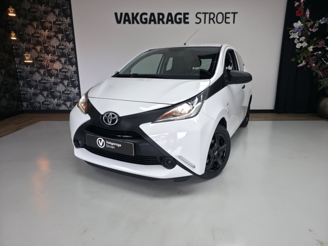 Toyota Aygo - 1.0 VVT-i x-fun 1.0 VVT-i x-fun - AutoWereld.nl