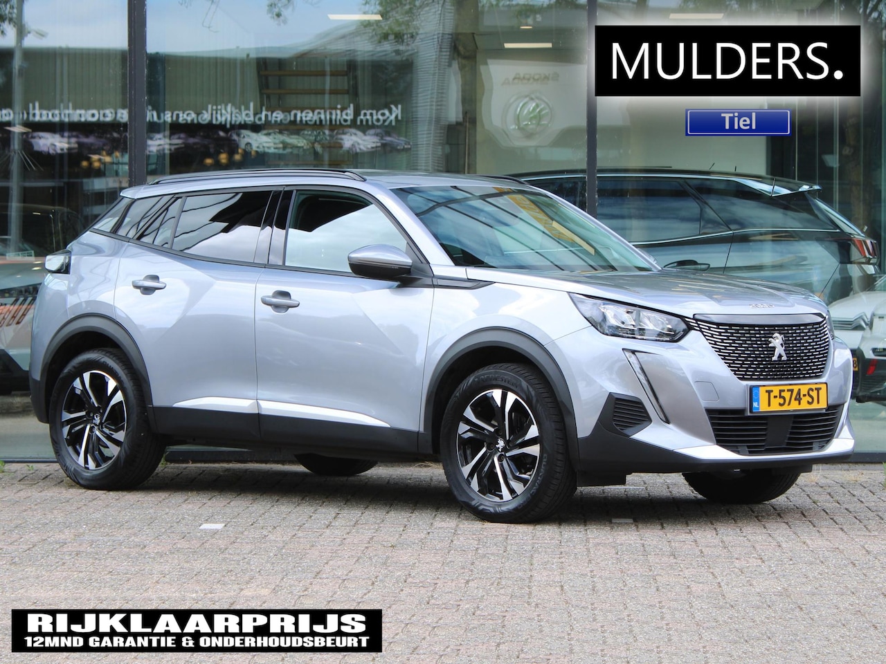 Peugeot 2008 - 1.2 PureTech Blue Lease Allure Automaat | Apple Carplay / Camera / Climate - AutoWereld.nl