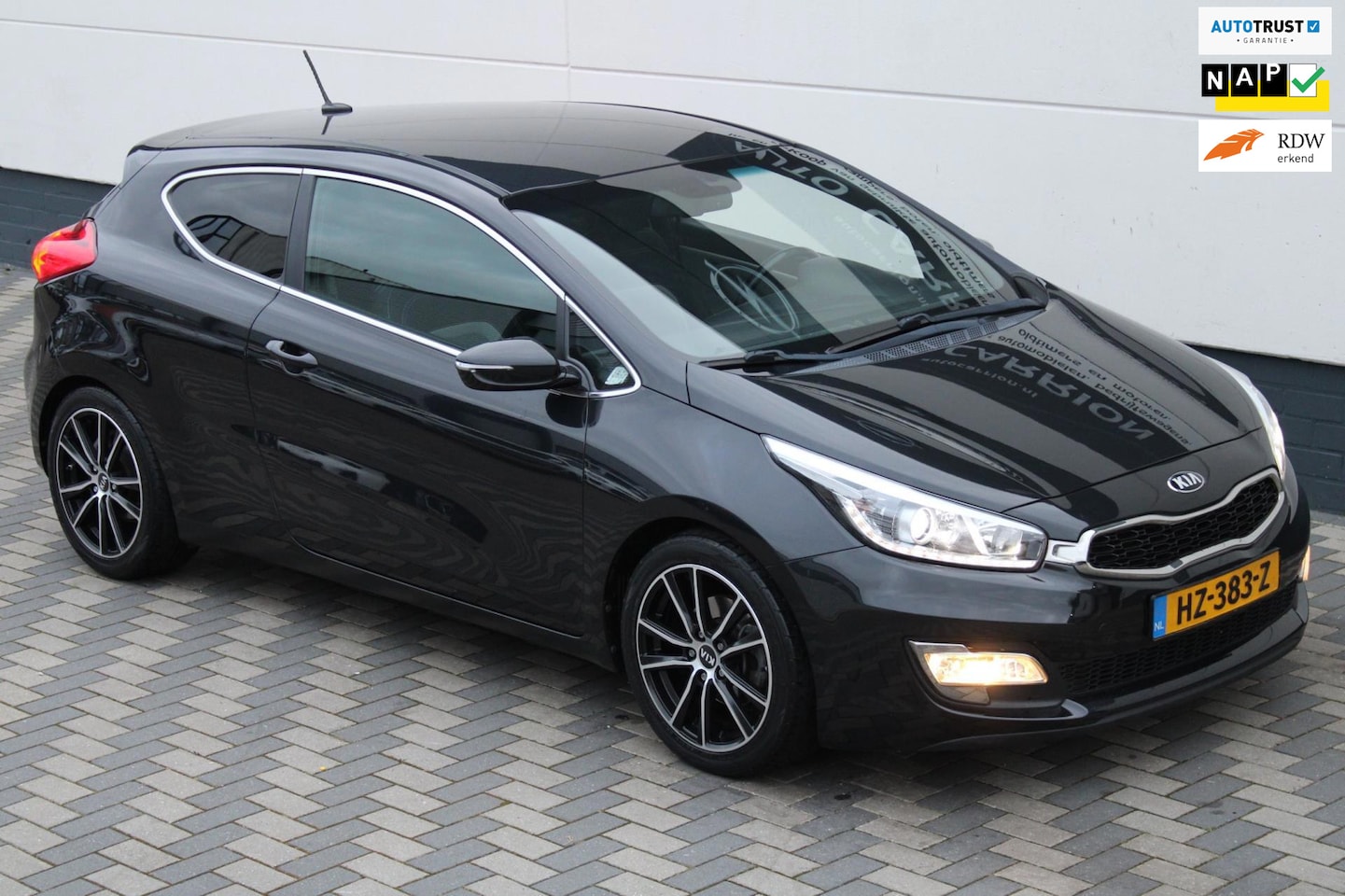 Kia Pro cee'd - 1.6 GDi Navi Camera Stuurverwarming LUXE NAP !! - AutoWereld.nl