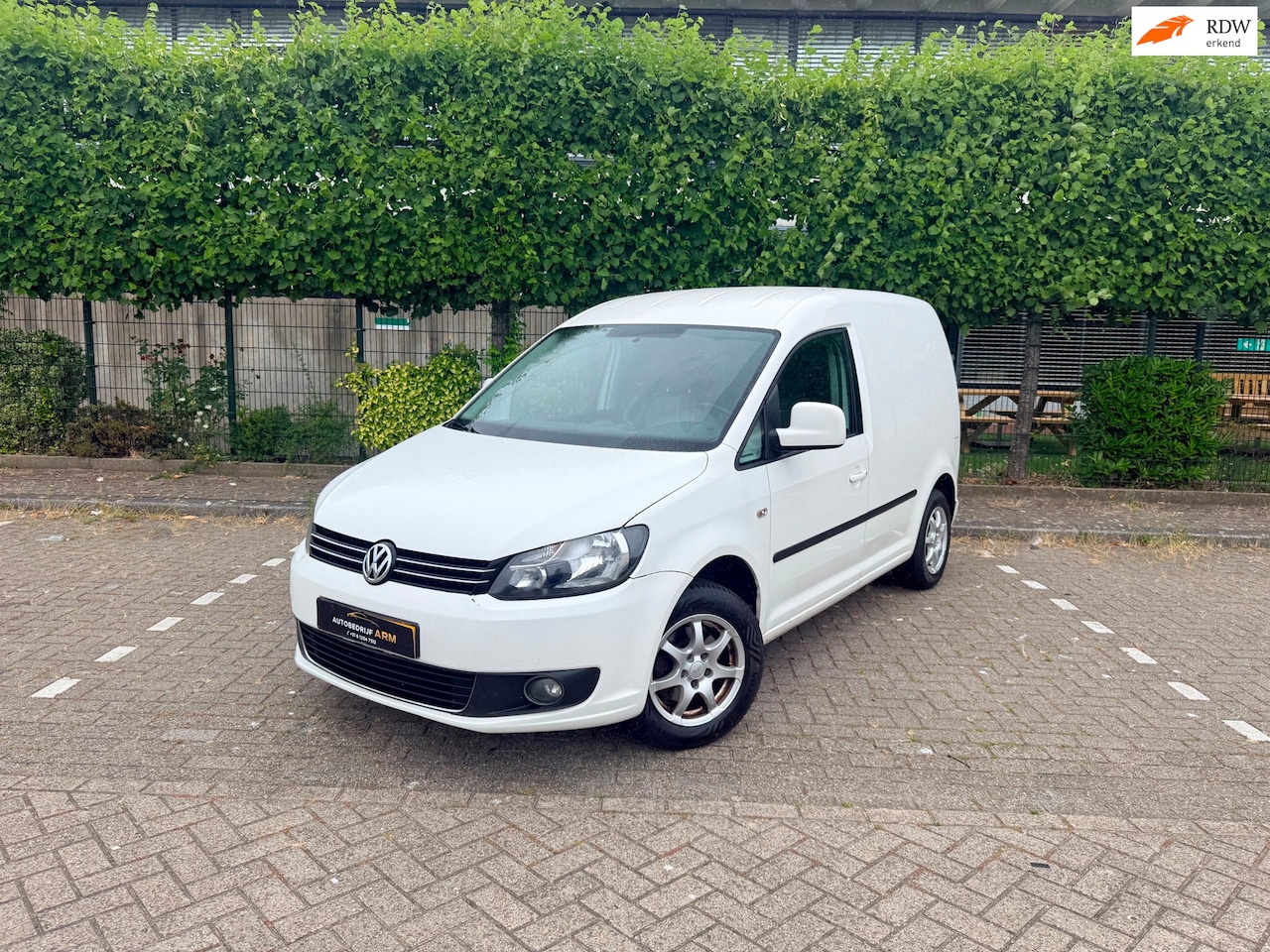 Volkswagen Caddy - 1.6 TDI BMT APK AIRCO TREKHAAL LICHTMETALEN VELGEN - AutoWereld.nl
