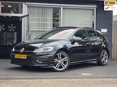 Volkswagen Golf - 1.5 TSI Highline Business R-LINE / PANO / VIRTUAL / ACC / DCC
