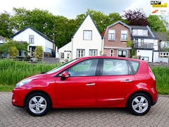 Renault Scénic - 1.4 TCE 131pk Clima Cruise Navi PDC Trekhaak 1300kg