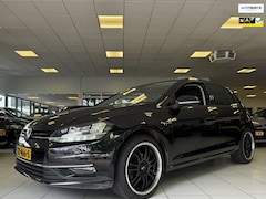 Volkswagen Golf - 7.5 1.0 TSI Comfortline Business R-Line/Apple Carplay/Alcantara/Helix soundsystem/LED/Crui