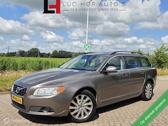 Volvo V70 - 1.6 T4 Limited Edition APK 07-2027