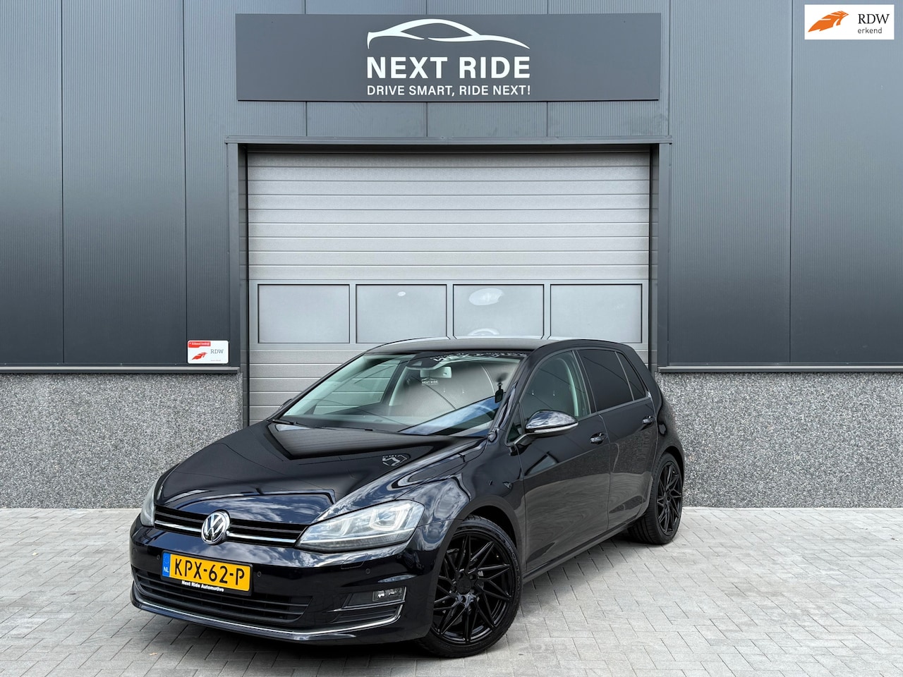 Volkswagen Golf - 1.4 TSI|DSG|STOELVW|Dynamische lichtbundelregeling|Aut spiegels - AutoWereld.nl
