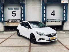 Opel Astra - 1.4 Black Edition (150 PK+CarPlay+Garantie )